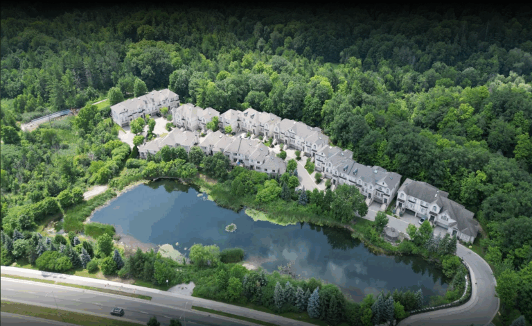 River Oaks Oakville